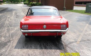 Ford-Mustang-1966-red-black-18
