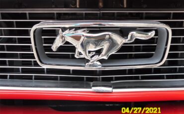 Ford-Mustang-1966-red-black-25