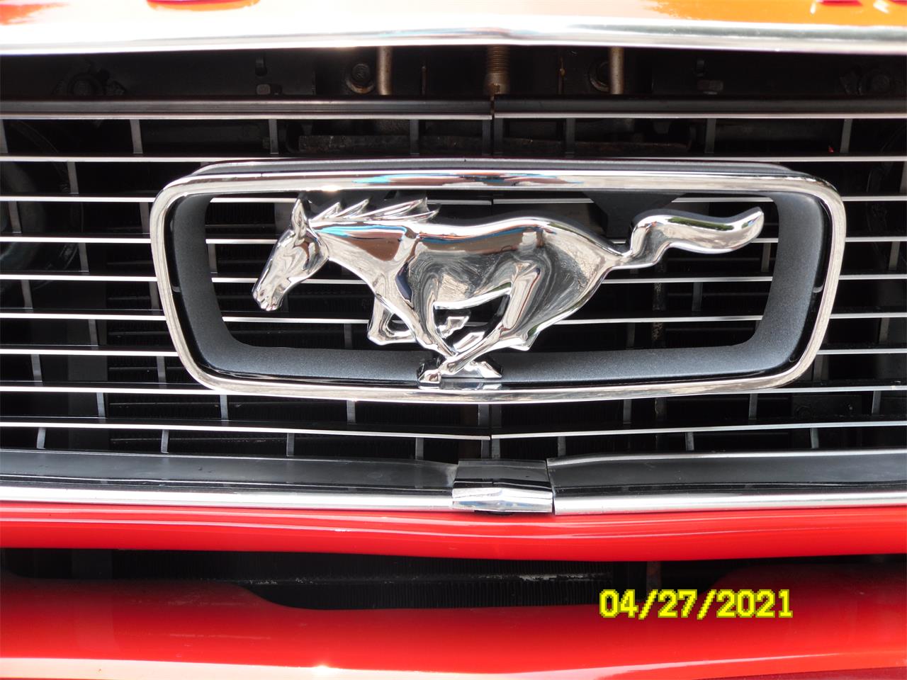 Ford-Mustang-1966-red-black-25