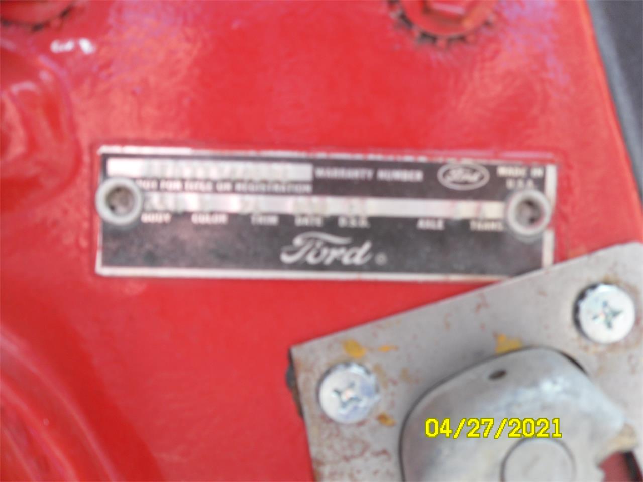 Ford-Mustang-1966-red-black-27