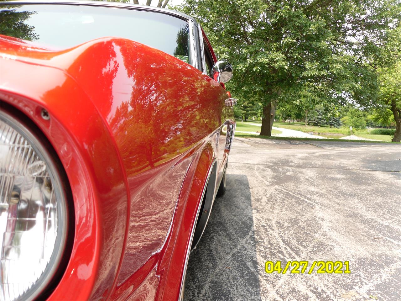 Ford-Mustang-1966-red-black-3