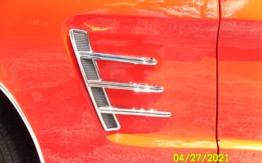 Ford-Mustang-1966-red-black-39