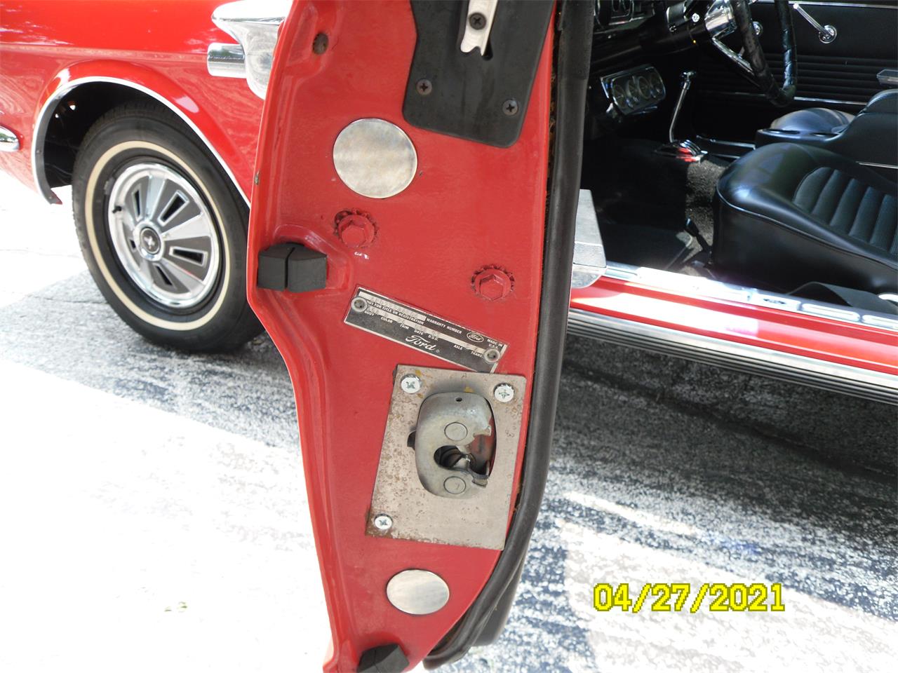 Ford-Mustang-1966-red-black-58