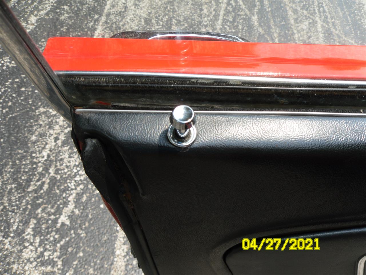 Ford-Mustang-1966-red-black-60