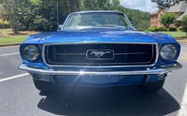 Ford-Mustang-1967-Acapulco-Blue-Super-White-1