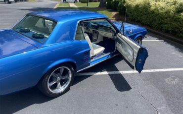 Ford-Mustang-1967-Acapulco-Blue-Super-White-7