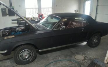 Ford-Mustang-1967-Black-1