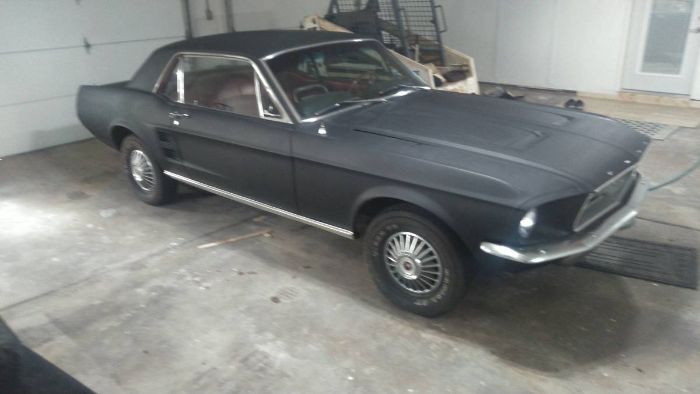 Ford-Mustang-1967-Black-6