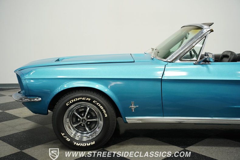 Ford-Mustang-1967-Blue-Metallic-Black-1