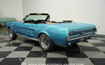 Ford-Mustang-1967-Blue-Metallic-Black-10