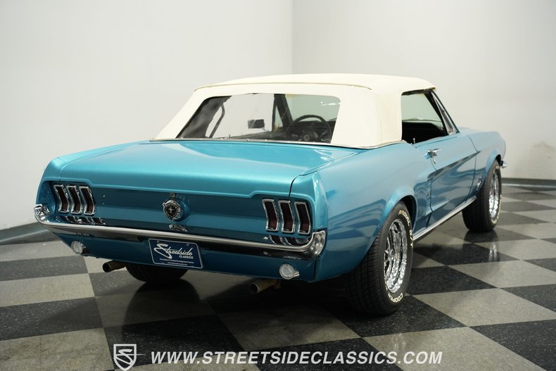 Ford-Mustang-1967-Blue-Metallic-Black-12