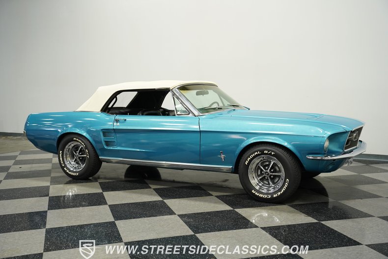 Ford-Mustang-1967-Blue-Metallic-Black-18