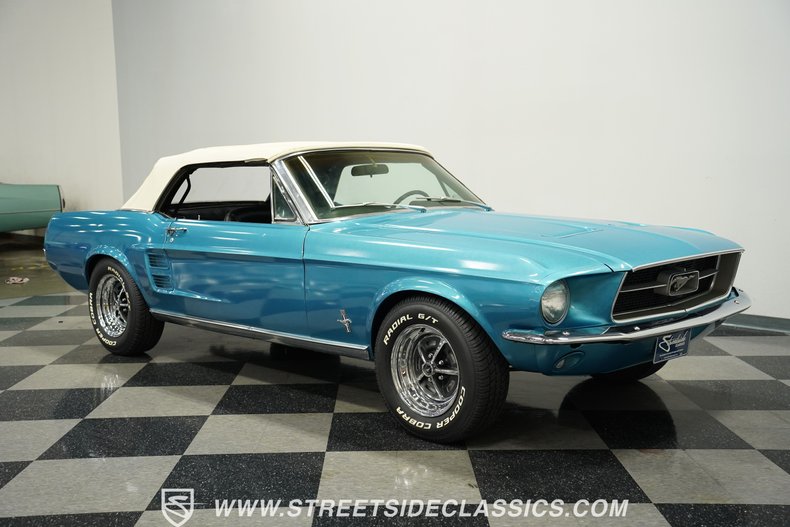 Ford-Mustang-1967-Blue-Metallic-Black-19