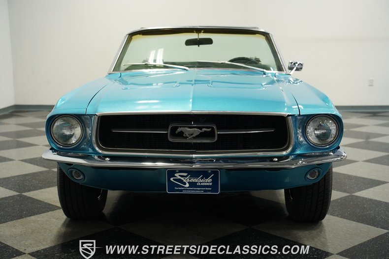 Ford-Mustang-1967-Blue-Metallic-Black-20
