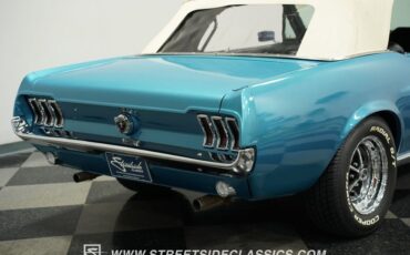 Ford-Mustang-1967-Blue-Metallic-Black-25