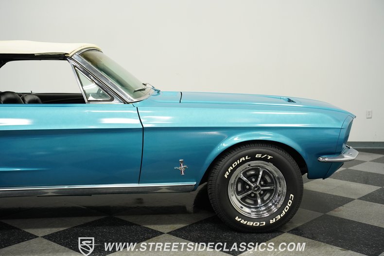 Ford-Mustang-1967-Blue-Metallic-Black-29
