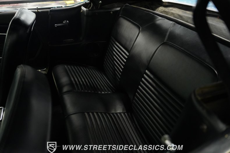 Ford-Mustang-1967-Blue-Metallic-Black-44
