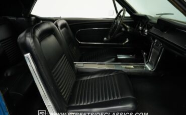 Ford-Mustang-1967-Blue-Metallic-Black-46