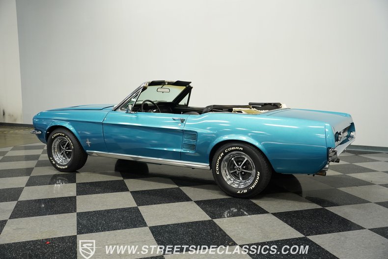 Ford-Mustang-1967-Blue-Metallic-Black-9