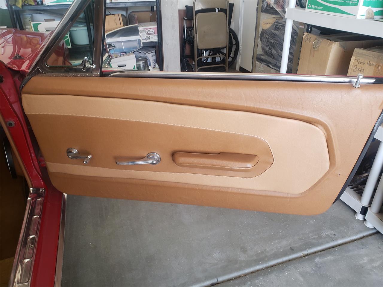 Ford-Mustang-1967-Candy-Apple-Red-Tan-16