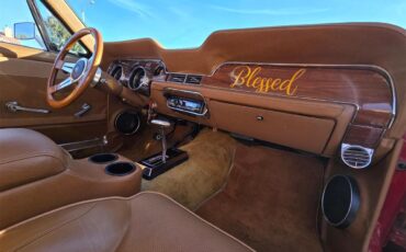 Ford-Mustang-1967-Candy-Apple-Red-Tan-17