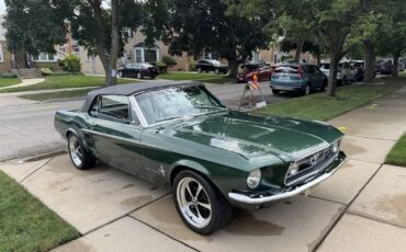 Ford-Mustang-1967-Convertible