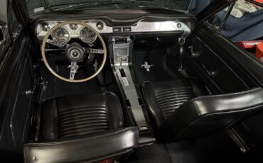 Ford-Mustang-1967-Convertible-6