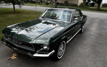 Ford-Mustang-1967-Coupe-1