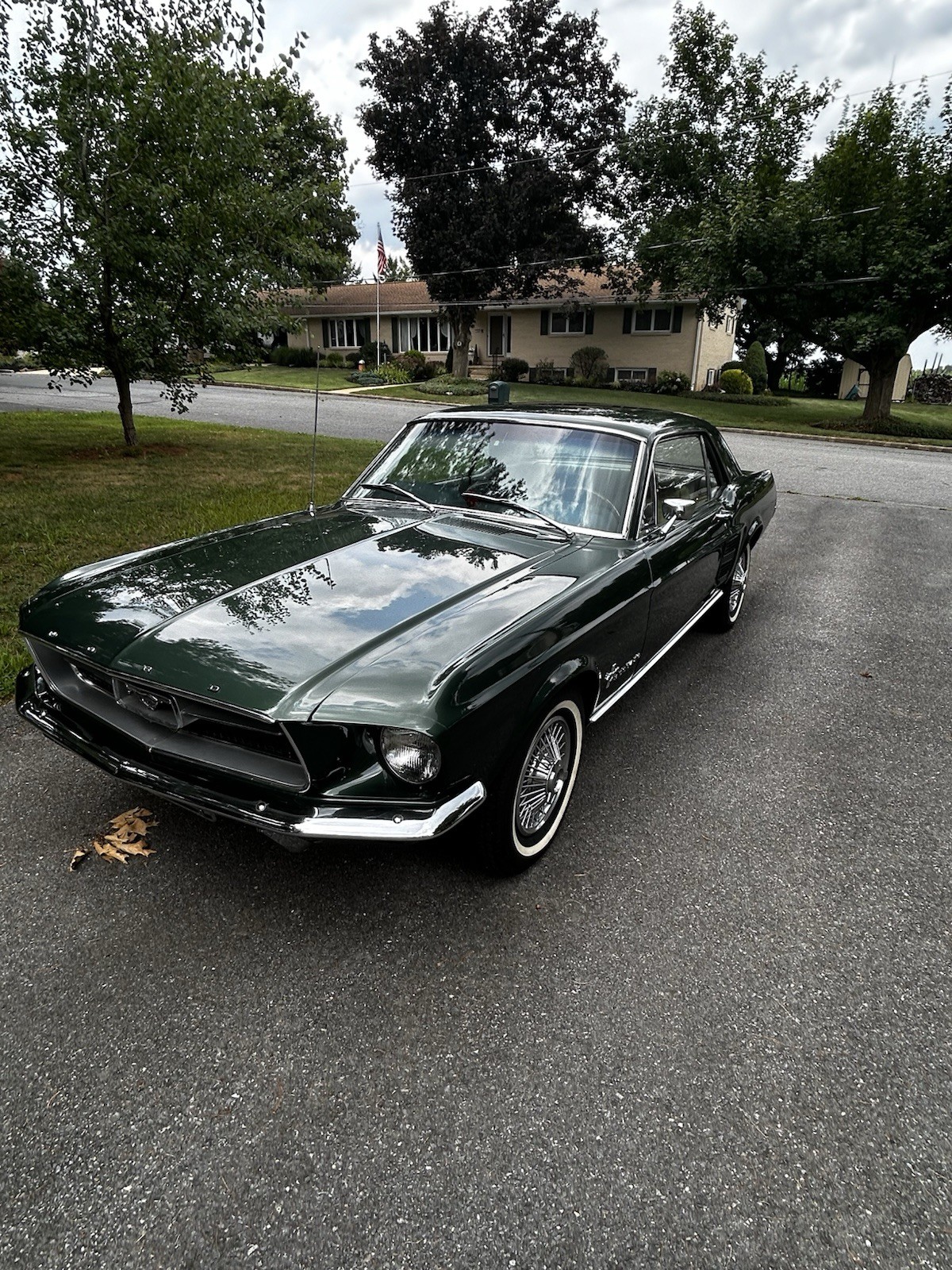 Ford-Mustang-1967-Coupe-1