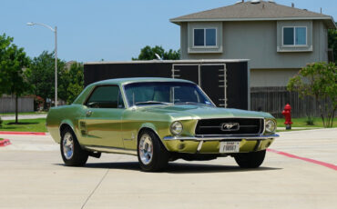 Ford-Mustang-1967-Coupe-12