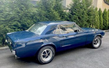 Ford-Mustang-1967-Coupe-12