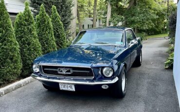 Ford-Mustang-1967-Coupe-2