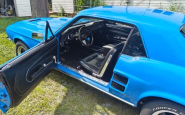 Ford-Mustang-1967-Coupe-4