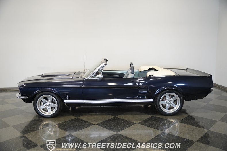 Ford-Mustang-1967-Dark-Blue-Blue-15