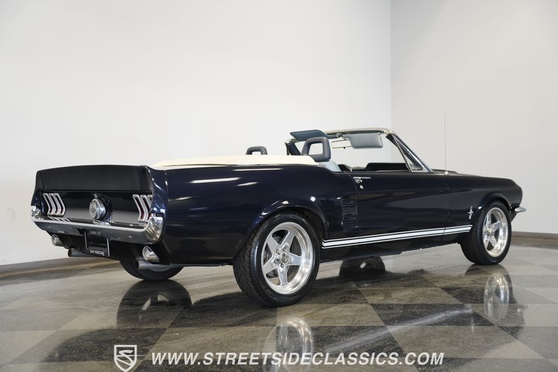 Ford-Mustang-1967-Dark-Blue-Blue-21