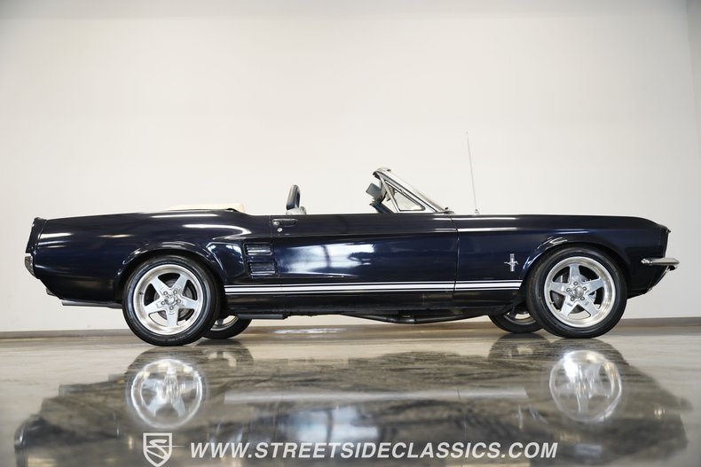 Ford-Mustang-1967-Dark-Blue-Blue-23