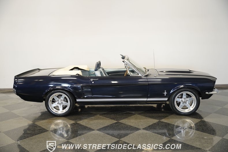 Ford-Mustang-1967-Dark-Blue-Blue-25