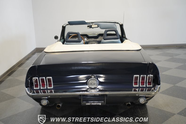 Ford-Mustang-1967-Dark-Blue-Blue-6