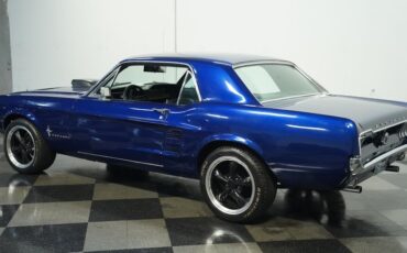 Ford-Mustang-1967-Dark-Blue-Metallic-Black-10