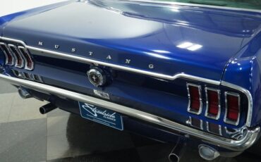 Ford-Mustang-1967-Dark-Blue-Metallic-Black-23