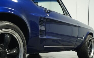 Ford-Mustang-1967-Dark-Blue-Metallic-Black-24