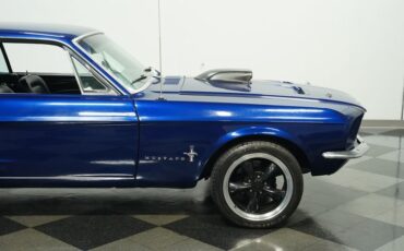 Ford-Mustang-1967-Dark-Blue-Metallic-Black-26