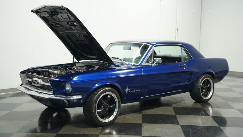 Ford-Mustang-1967-Dark-Blue-Metallic-Black-28