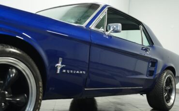 Ford-Mustang-1967-Dark-Blue-Metallic-Black-6