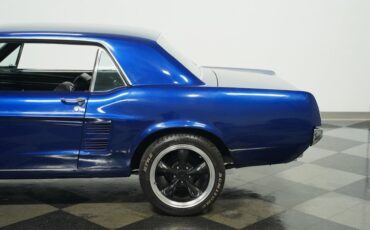 Ford-Mustang-1967-Dark-Blue-Metallic-Black-8
