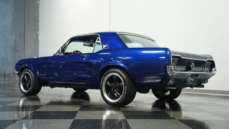 Ford-Mustang-1967-Dark-Blue-Metallic-Black-9