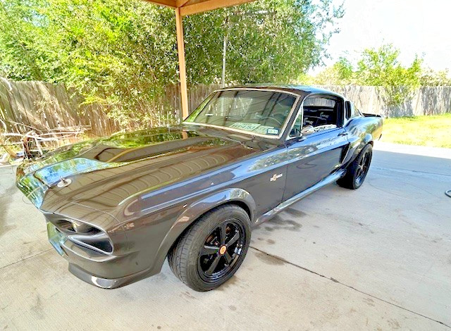 Ford-Mustang-1967-Fastback-10