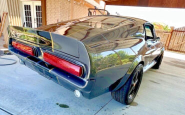 Ford-Mustang-1967-Fastback-13