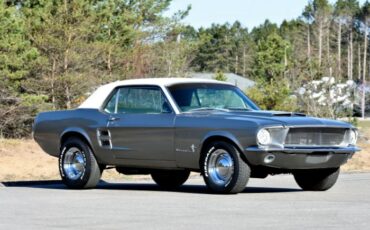 Ford-Mustang-1967-Gray-White-1