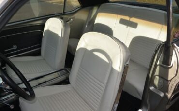 Ford-Mustang-1967-Gray-White-11
